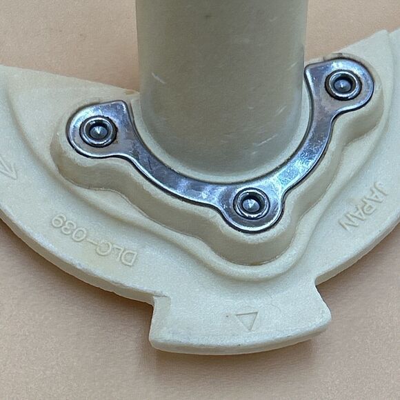 Cuisinart DLC-039ATX Detachable Stem Replacement Part - Picture 3 of 3